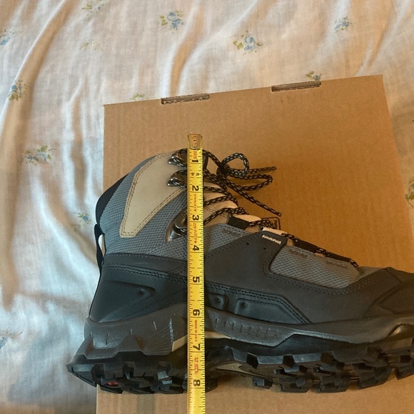 Salomon Hiking Boots - Picture 8 of 16